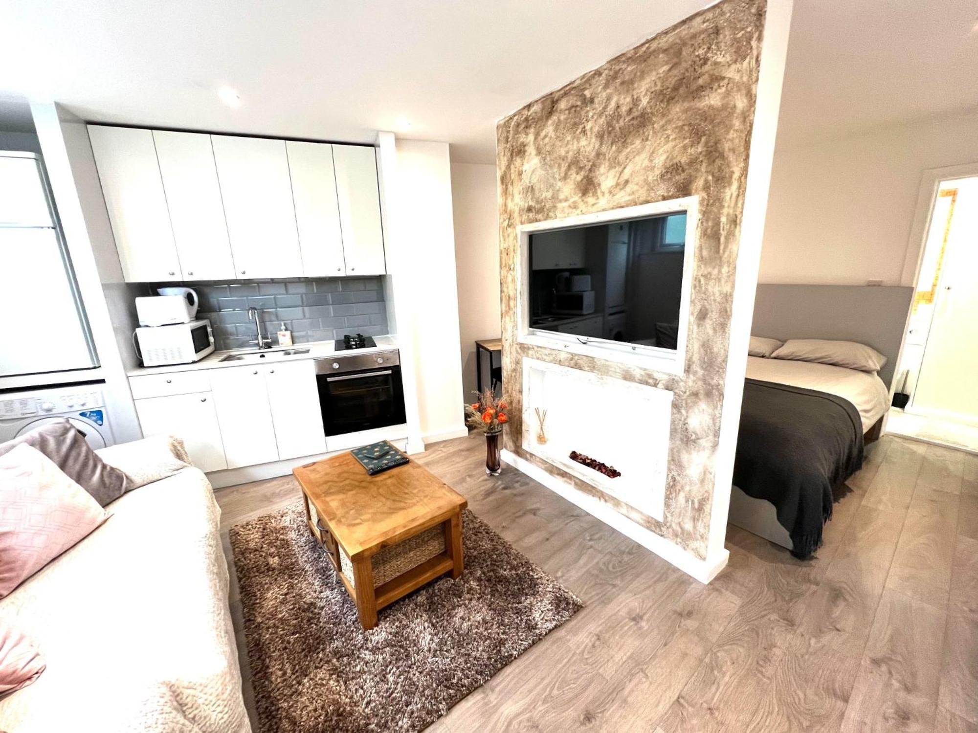 Modern Studio Apartment With Free Wifi London Kültér fotó